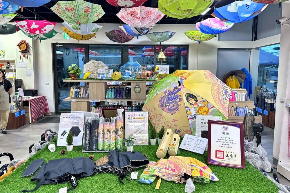 彰化秀水田野騎旅,妞妞果園火龍果.百香果超推、台灣稻米達人愷式好米御飯糰讚、秀水有機轉型園區與採摘.產地到餐桌幸福滋味~ 彰化秀水田野騎旅,妞妞果園火龍果.百香果超推、台灣稻米達人愷式好米御飯糰讚、秀水有機轉型園區與採摘.產地到餐桌幸福滋味~