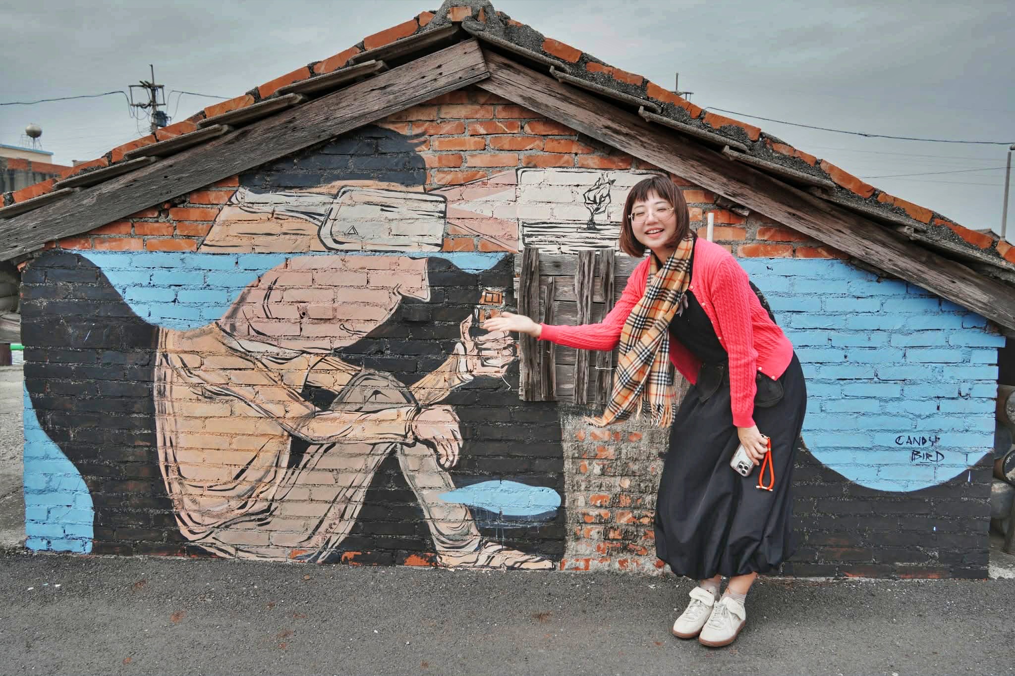 kiwi樂活食旅部落客推薦雲林口湖走讀小日月潭椬梧滯洪池.口湖景點成龍濕地藝術季.雲林100碗杰樂蕃薯園挖地瓜.漫遊雲林一日.口湖景點.口湖美食.雲林美食.雲林景點