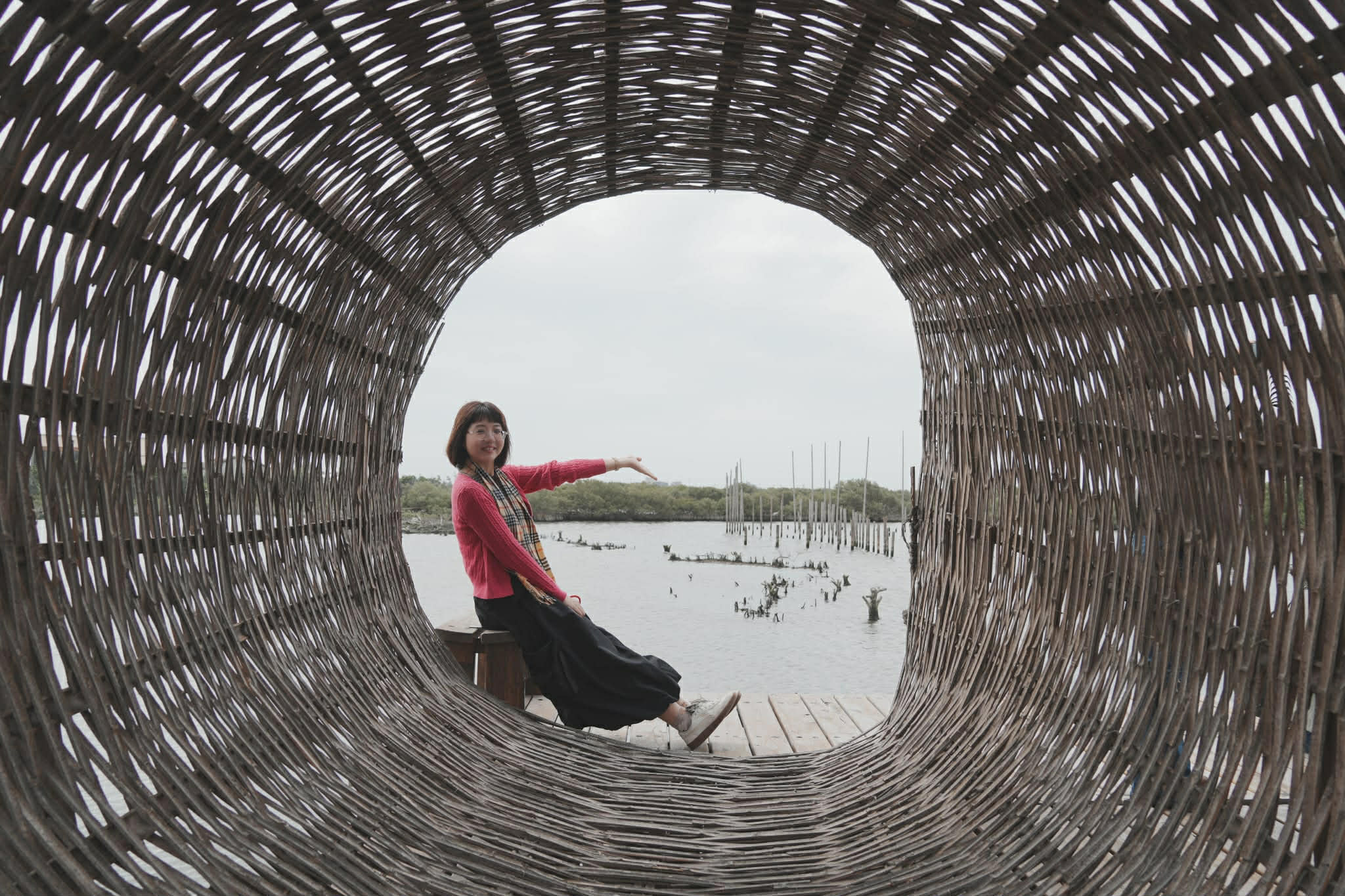 kiwi樂活食旅部落客推薦雲林口湖走讀小日月潭椬梧滯洪池.口湖景點成龍濕地藝術季.雲林100碗杰樂蕃薯園挖地瓜.漫遊雲林一日.口湖景點.口湖美食.雲林美食.雲林景點