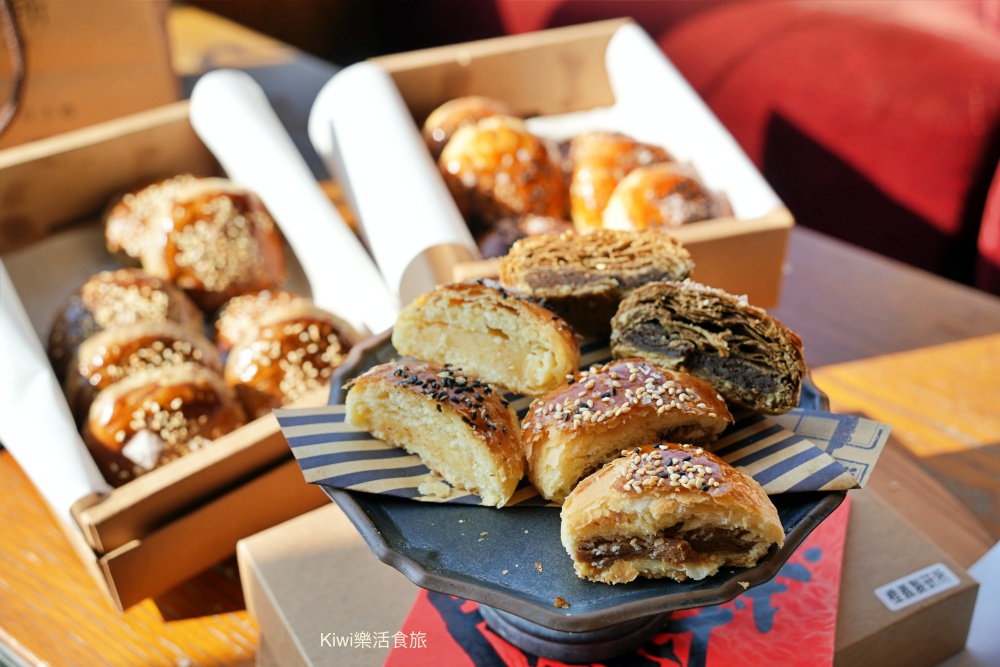彰化田中橙義製研所｜黃金田燒餅、超強鹽之花蛋黃酥、潘納朵尼義大利水果麵包，吃過都豎起大拇指！南彰化扛霸子，彰化伴手禮推薦橙義，限量手工製作請儘早預約