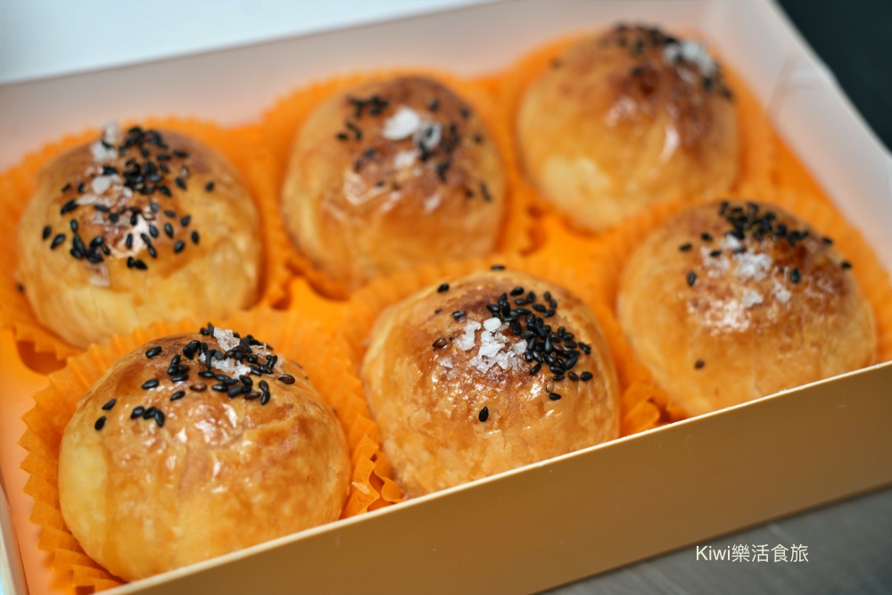 彰化田中橙義製研所｜黃金田燒餅、超強鹽之花蛋黃酥、潘納朵尼義大利水果麵包，吃過都豎起大拇指！南彰化扛霸子，彰化伴手禮推薦橙義，限量手工製作請儘早預約
