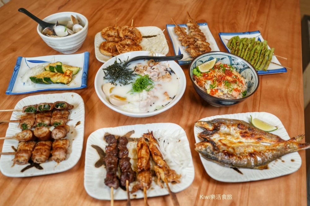 員林橙月串燒｜串燒搭獨門醬汁超美味，吃燒烤來微醺夜！每日9:00後，沖繩生啤以杯換杯.續杯第二杯起只要$88，配燒烤吃也推薦淋麵美食、炙燒料理，員林宵夜很Chill
