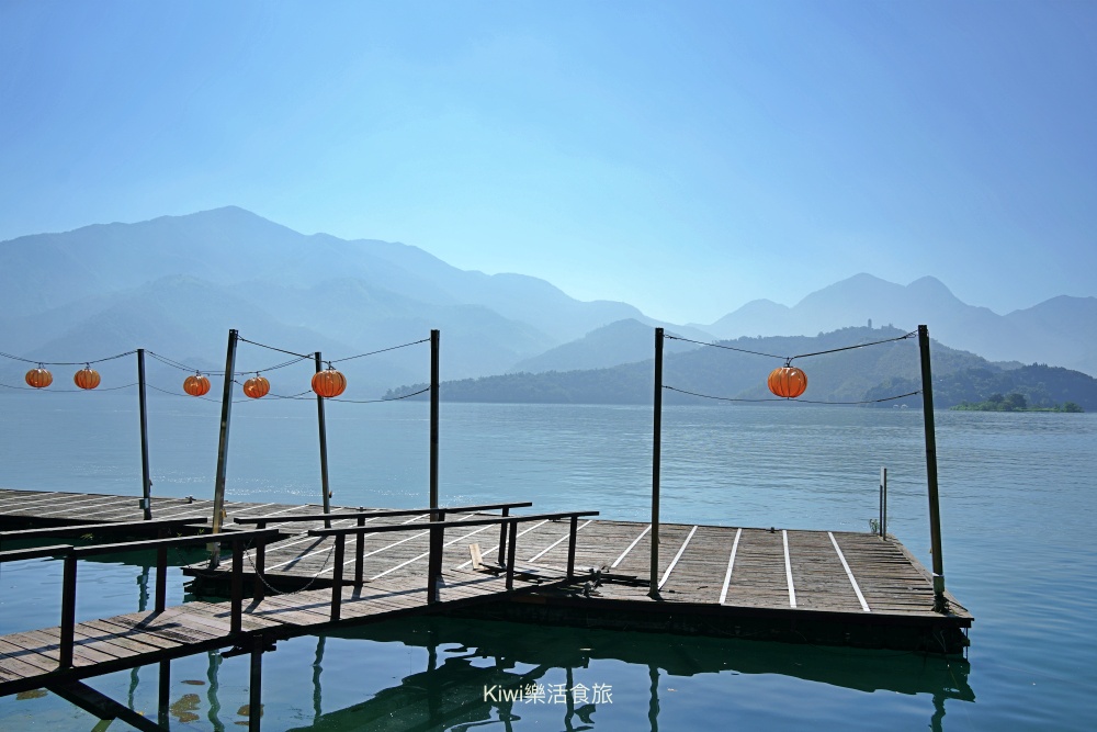 日月潭必訪景點蔣公碼頭|網美必訪景點是日月潭最美婚紗拍攝地,在涵碧步道內 kiwi樂活食旅部落客達人推薦日月潭景點一日遊,蔣公碼頭,日月潭,南投景點,日月潭一日遊,涵碧步道,網美必訪景點,日月潭必訪景點,耶穌堂,南投旅遊