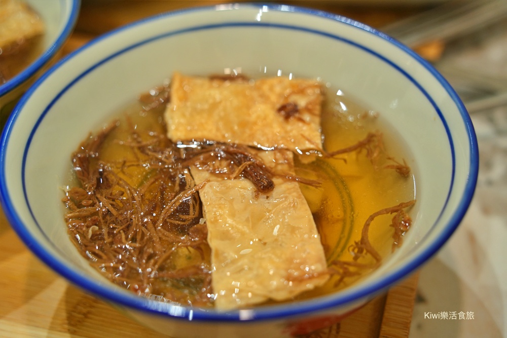 彰化素食熱浪小島|彰化南洋創意蔬食料理,彰化最溫柔的蔬食地圖,近彰化永樂商圈美食 彰化素食熱浪小島|彰化南洋創意蔬食料理,彰化最溫柔的蔬食地圖,近彰化永樂商圈美食