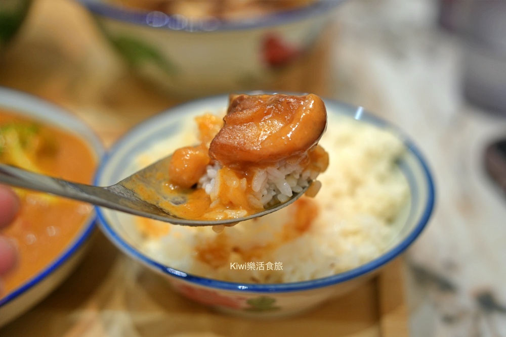 彰化素食熱浪小島|彰化南洋創意蔬食料理,彰化最溫柔的蔬食地圖,近彰化永樂商圈美食 彰化素食熱浪小島|彰化南洋創意蔬食料理,彰化最溫柔的蔬食地圖,近彰化永樂商圈美食