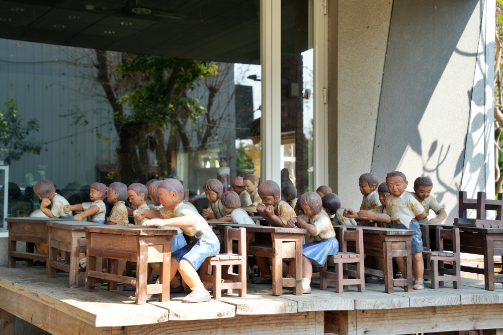 彰化親子景點田中窯創藝園區2026蜀葵花藝術季.陶藝.DIY體驗.古早味桶仔雞料理.窯烤麵包~田中美食景點一次網羅! 彰化親子景點田中窯創藝園區2026蜀葵花藝術季.陶藝.DIY體驗.古早味桶仔雞料理.窯烤麵包~田中美食景點一次網羅!