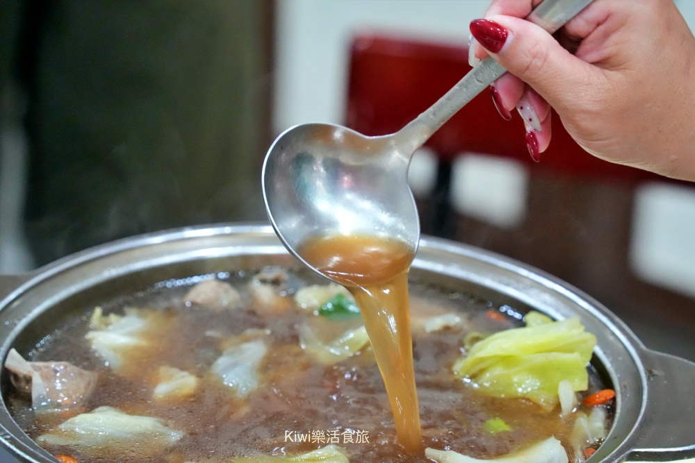 台中大祥海鮮燒鵝餐廳｜台中必吃海鮮餐廳，限時優惠五星主廚澎湃桌菜6人套餐含鮑魚.燒鵝.鮮蝦粥(優惠到4月底)
