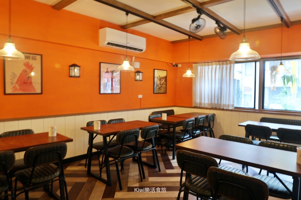 kiwi樂活食旅部落客推薦台中美食, 台中西區美食, 精誠路美食, 只包雞 OnlyHens, 紙包雞專門店, 台中必吃, 台中輕食推薦, 精誠商圈美食, 不踩雷美食, Kiwi樂活食旅, 台中外帶餐盒, Google評價推薦, 法式紙包雞