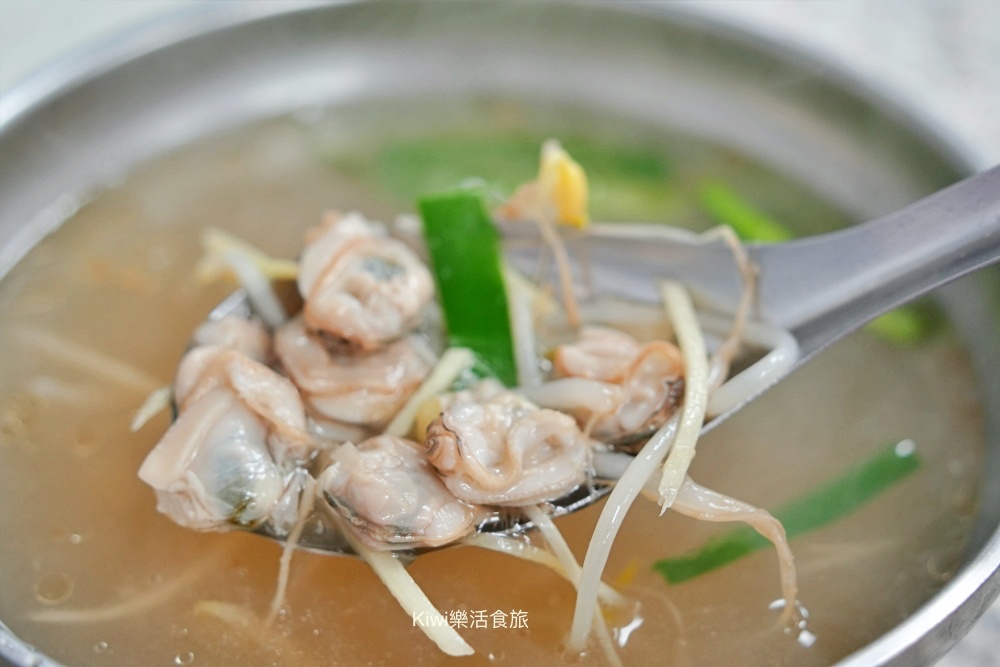 kiwi樂活食旅部落客推薦彰化美食,彰化小吃,阿添蛤仔麵,500碗,彰化市美食,彰化火車站美食,彰化必吃,彰化在地推薦,民族路美食,彰化隱藏版美食