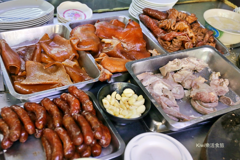 kiwi樂活食旅部落客推薦彰化美食,彰化小吃,阿添蛤仔麵,500碗,彰化市美食,彰化火車站美食,彰化必吃,彰化在地推薦,民族路美食,彰化隱藏版美食