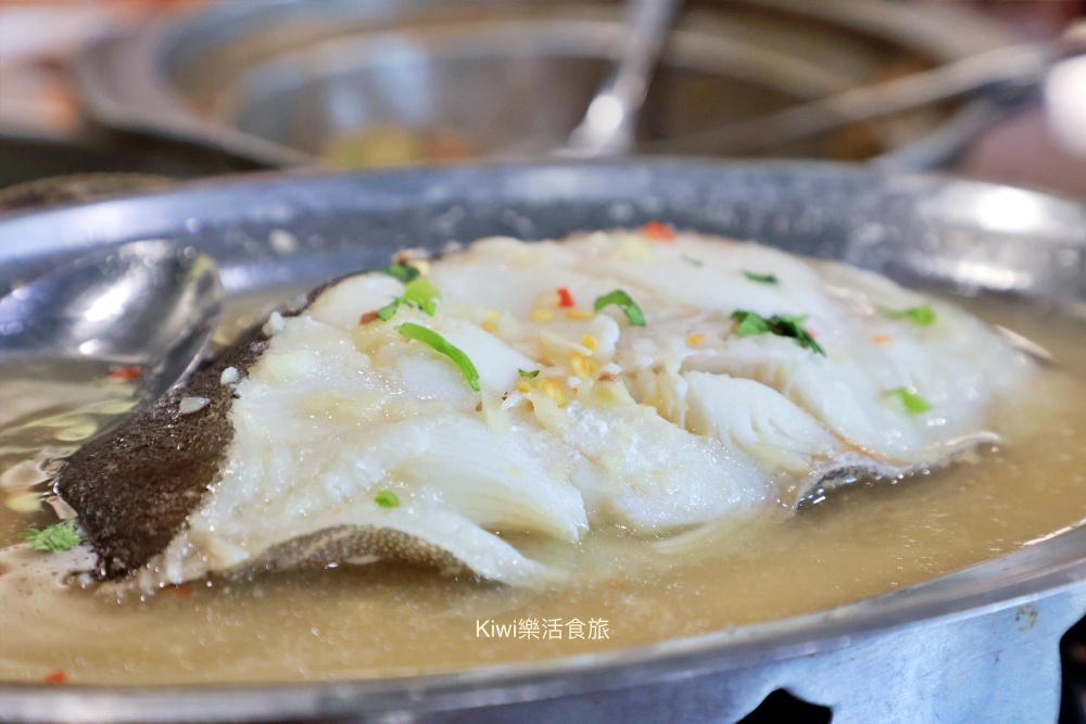 kiwi樂活食旅部落客推薦彰化市美食,彰化美食,彰化泰式料理,普吉島泰緬料理,泰式料理,彰化市火車站周邊美食,陳陵路美食,永樂商圈周邊美食,彰化孔廟美食,彰化木瓜牛奶大王,彰化市餐廳