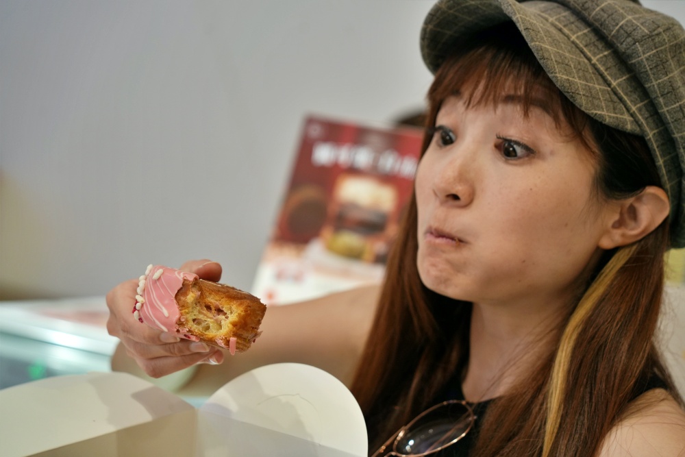 kiwi樂活食旅部落客推薦台中美食獻．烘焙,漢神洲際美食,台中漢神洲際,北屯甜點推薦,台中可頌,圓可頌,菓青開心果,星月藍莓,爆餡可頌,台中必吃烘焙,iminding,職人烘焙,台中下午茶,漢神洲際購物中心,排隊美食