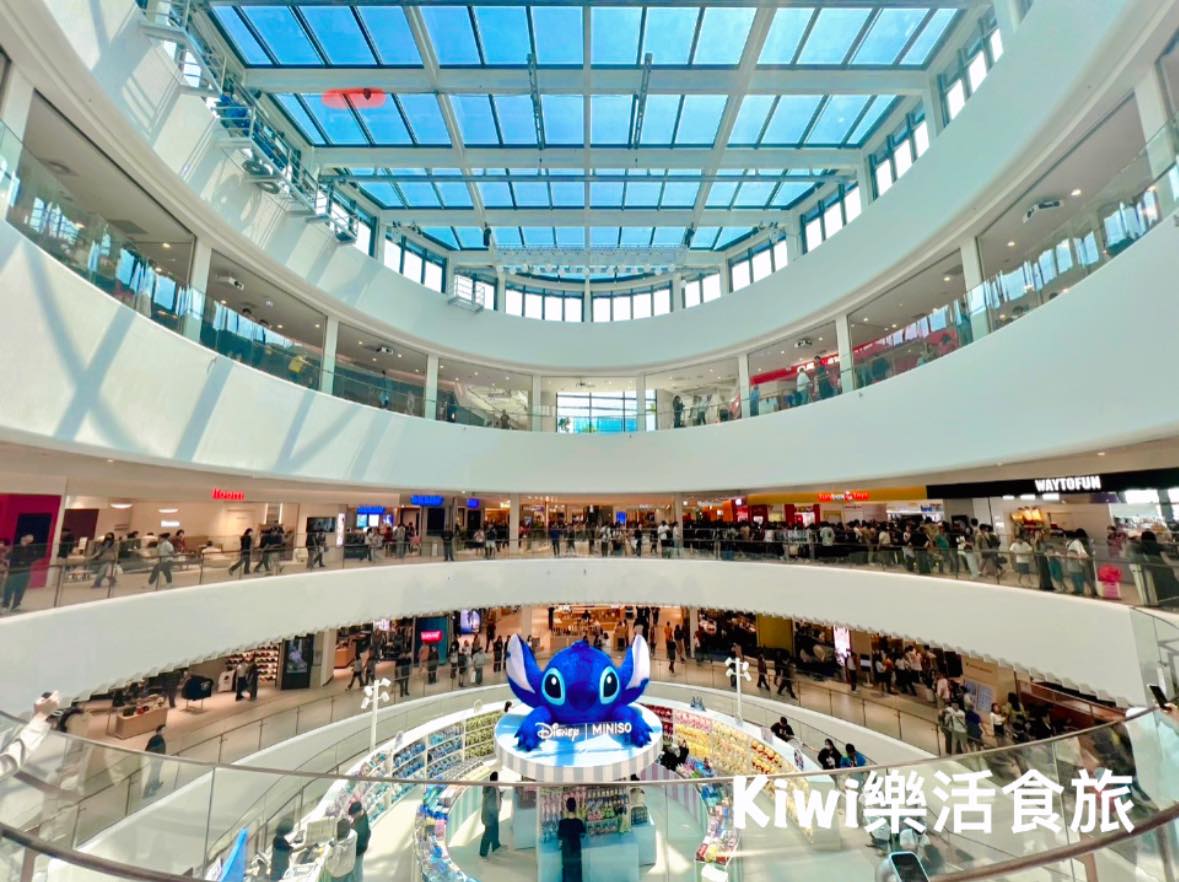 kiwi樂活食旅部落客推薦台中美食獻．烘焙,漢神洲際美食,台中漢神洲際,北屯甜點推薦,台中可頌,圓可頌,菓青開心果,星月藍莓,爆餡可頌,台中必吃烘焙,iminding,職人烘焙,台中下午茶,漢神洲際購物中心,排隊美食