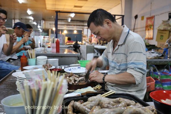 台南鹽水張瑞芳豬頭飯鹽水公有零售市場內2562