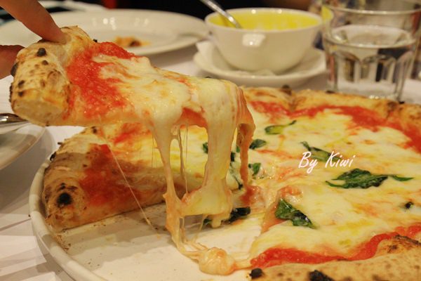 員林餐廳推薦，we pizzaria義式餐廳 員林美食現點現做，手工瑪格莉特窯烤披薩，滿滿海味的海鮮千層麵，近員林火車站周邊美食