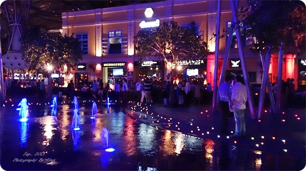 【新加坡】夜生活代表作：克拉克碼頭 AQUA NOVA酒吧來上一杯！(Clarke Quay)