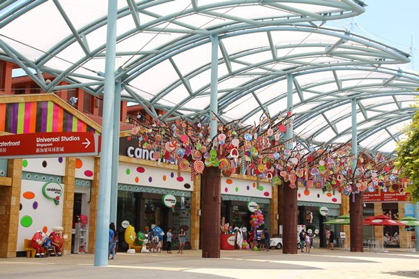 【新加坡】躡手躡腳的走進童話般的Candylicious(全亞洲最大的糖果店)